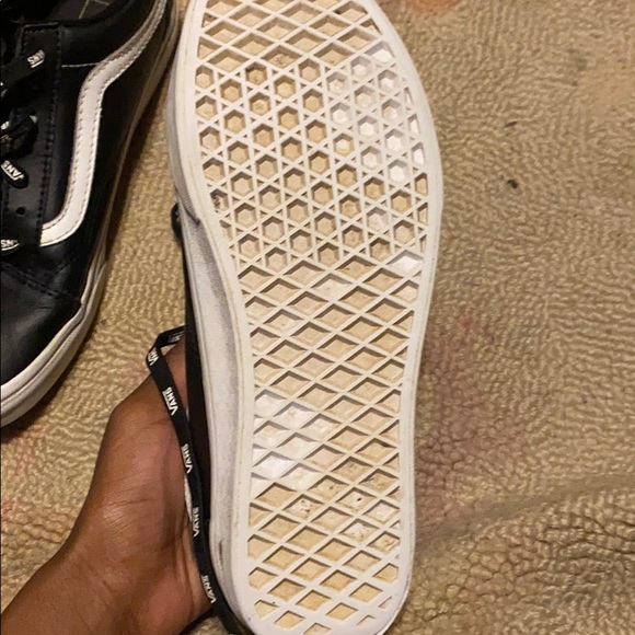 Vans - Picture 2 of 3